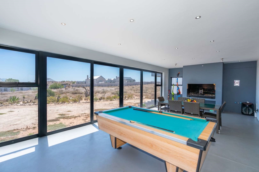 3 Bedroom Property for Sale in Oliphantskop Western Cape